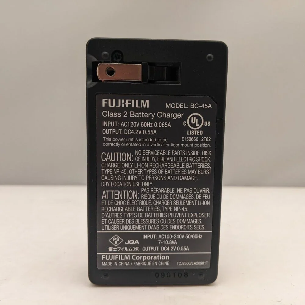 FUJIFILM Class 2 Lithium Ion Battery Charger [ ONLY ] | BC-45A | USED